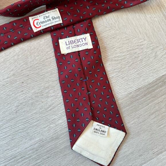 Vintage Liberty of London Silk Tie Printed in England Red Blue - Picture 2 of 6
